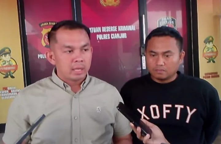 Kasatreskrim Polres Cianjur AKP Fajri Ameli Putra memberikan keterangan terkait pemeriksaan 10 pelajar yang terlibat duel viral di media sosial.