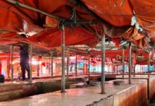 Los daging sapi di Pasar Induk Cianjur tampak kosong tanpa aktivitas jual beli akibat aksi mogok pedagang selama dua hari, 25–26 Januari 2026, sebagai bentuk protes atas melonjaknya harga daging hingga Rp150.000 per kilogram. Foto: Istimewa