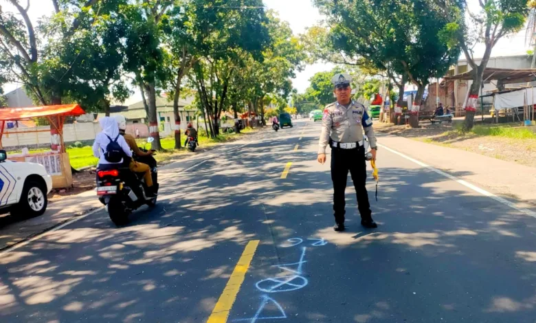 Potret kecelakaan maut di jalan Raya Bandung, Sukaluyu Cianjur. Foto: Istimewa