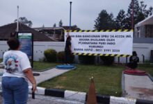 Sempat Diturunkan, Spanduk Dugaan Sengketa Hutang di Sejumlah SPBU di Cianjur Kembali Dipasang