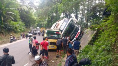 Bus Marita Cianjur-Jakarta Alami Kecelakaan di Cugenang, Puluhan Penumpang Dibawa ke Puskesmas