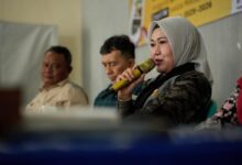 Ketua DPRD Cianjur Siap Bangun Puskesmas dan Belikan Laptop Guru PAUD Saat Reses di Cikondang
