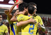 Para pemain Persib Bandung merayakan gol Thom Haye ke gawang PSM Makassar dalam laga penting BRI Super League 2025/2026. Maung Bandung kini selangkah lagi mengunci gelar juara dan menciptakan sejarah baru musim ini. Foto: Bandung Football