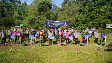 Kegiatan ini merupakan bagian dari program Bhakti Polda Jabar untuk memulihkan ekosistem dan menjaga kelestarian alam di wilayah Jawa Barat.
