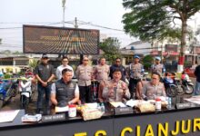 Polres Cianjur berhasil mengungkap sindikat pencurian kendaraan bermotor (curanmor) yang beraksi di sejumlah wilayah Kabupaten Cianjur. Foto: Fauzi/Cianjurupdate