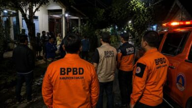 Gempa Cianjur magnitudo 3,4 mengguncang wilayah Cianjur pada Sabtu malam. BPBD Cianjur mengimbau warga tetap waspada, bersiaga. Foto: Ilustrasi
