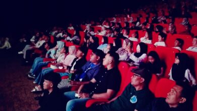 Cianjur Creative Network menggelar nobar film Semua Akan Baik-Baik Saja di Cinema XXI Cipanas. Foto: Istimewa