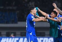 Bek tengah Persib Bandung asal Italia, Federico Barba, resmi mengucapkan perpisahan dengan Maung Bandung setelah berakhirnya kompetisi BRI Super League 2025/2026. Foto: Bandung Football